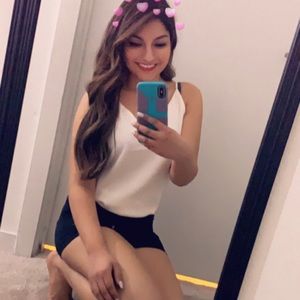 Meet your Posher, Rocio